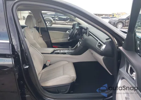 2019 Genesis G70 2.0T Advanced from USA, damaged, VIN KMTG34LA7KU032684